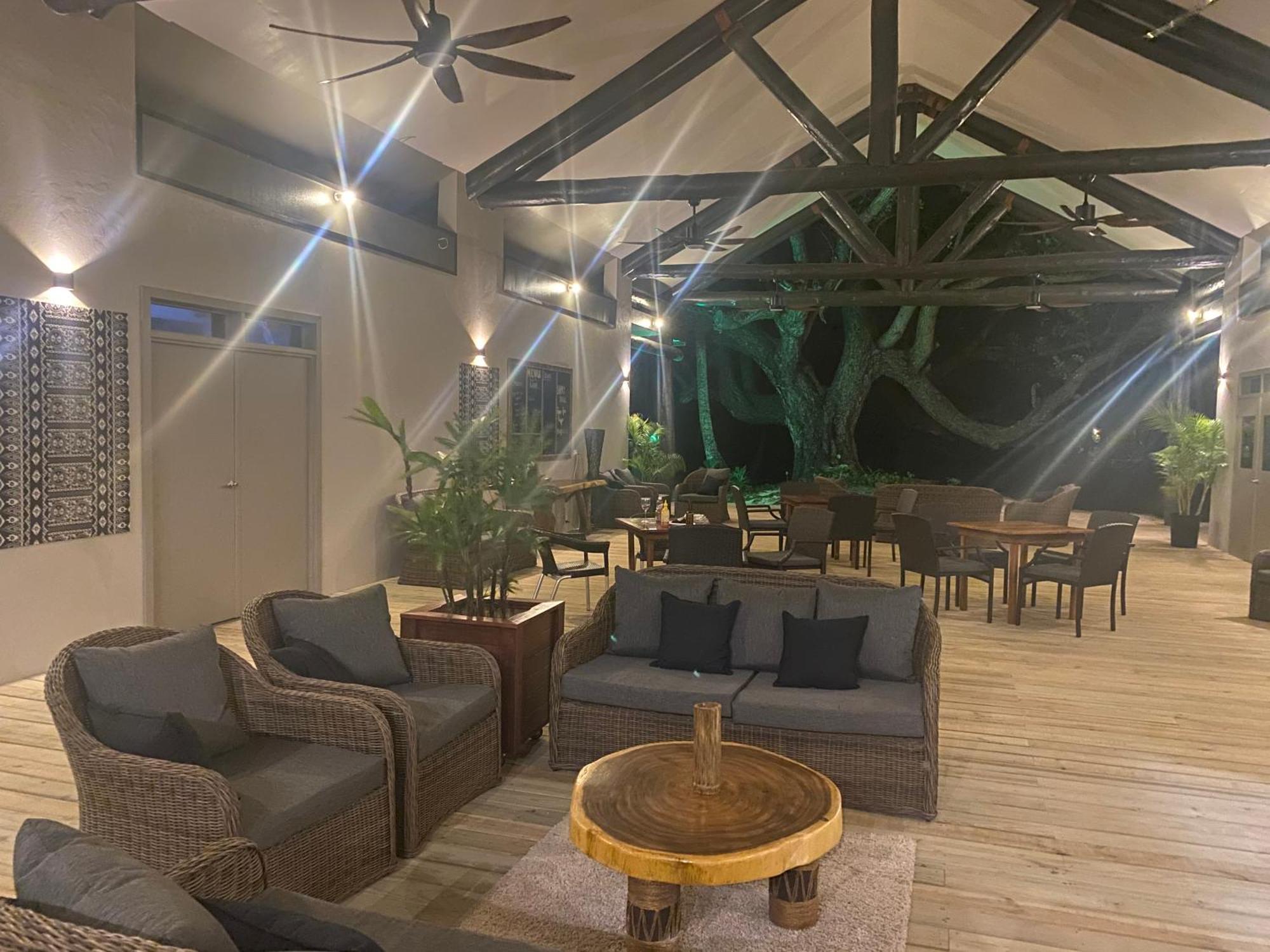 Coconut Beach Resort Tavewa Island Esterno foto