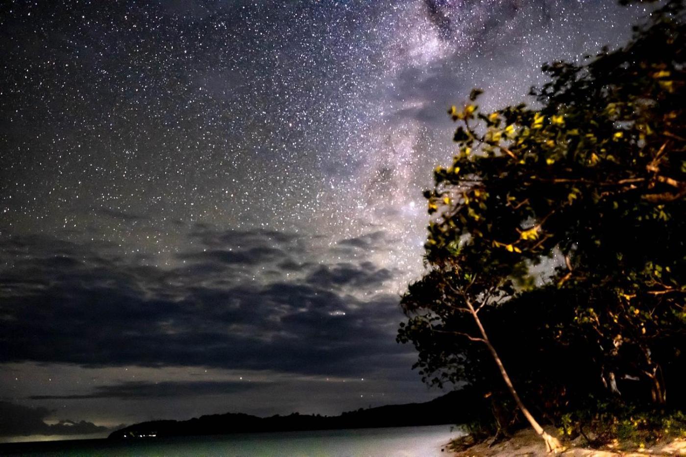 Coconut Beach Resort Tavewa Island Esterno foto
