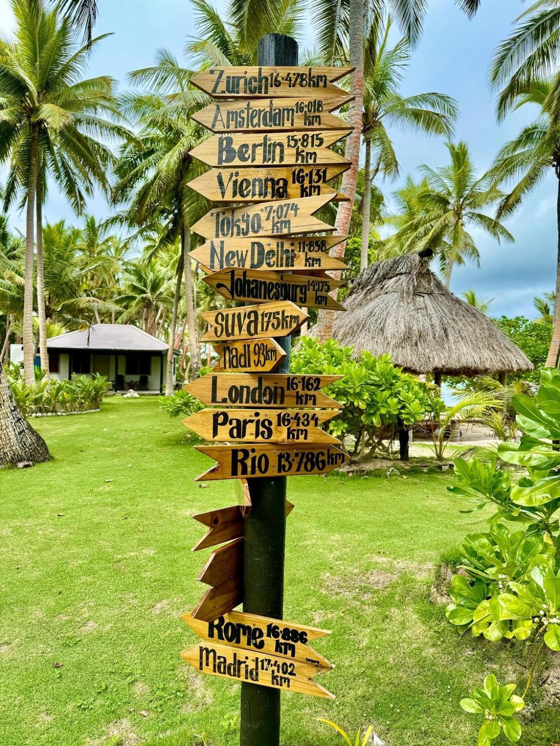 Coconut Beach Resort Tavewa Island Esterno foto