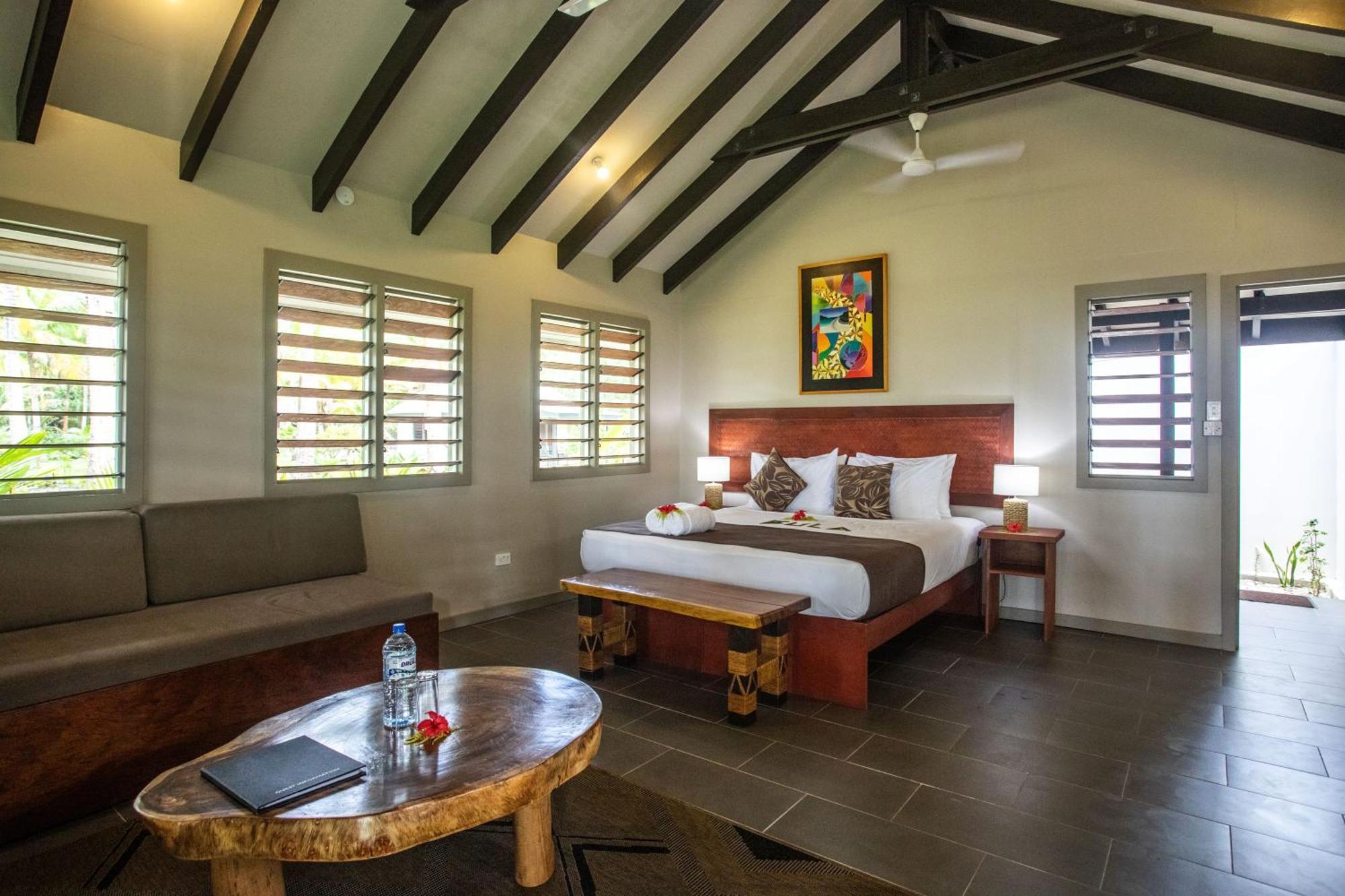 Coconut Beach Resort Tavewa Island Esterno foto