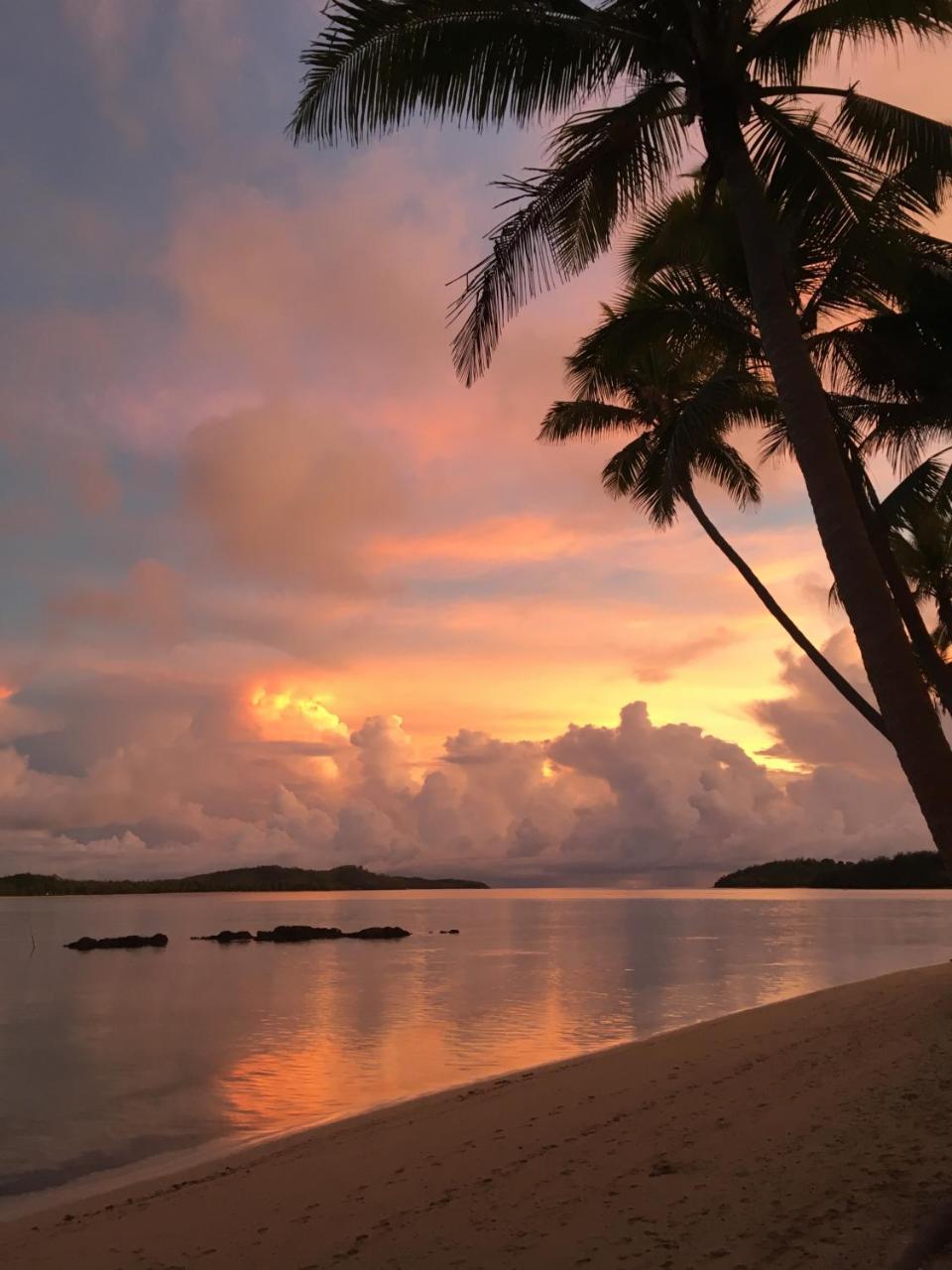 Coconut Beach Resort Tavewa Island Esterno foto